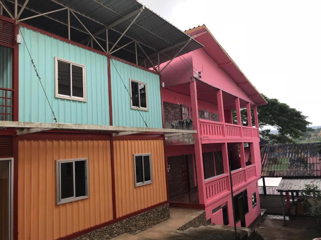 Somewhere Over The River Ban Houayxay Exterior photo